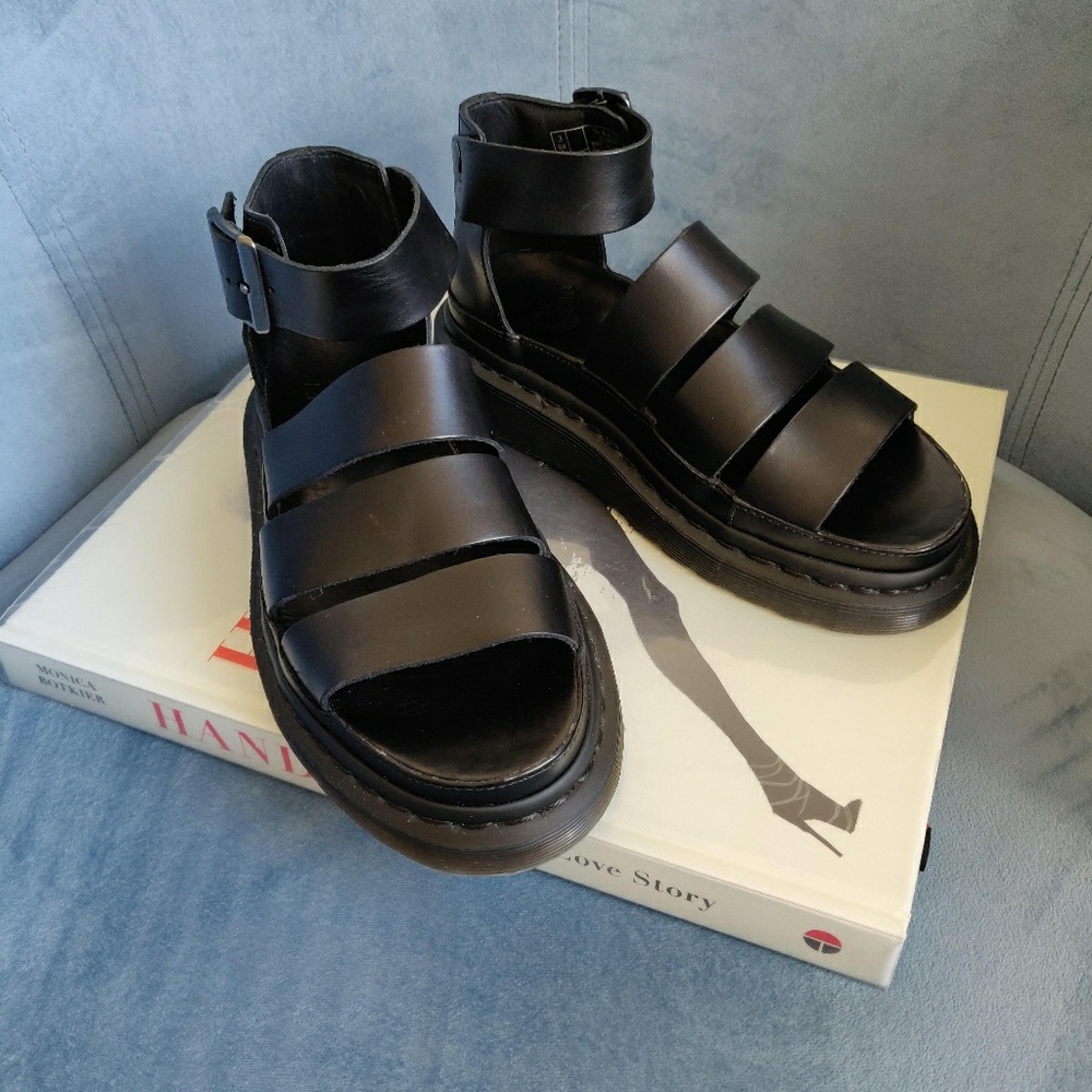 Dr. Martens Clarissa Sandal US 5, UK 3